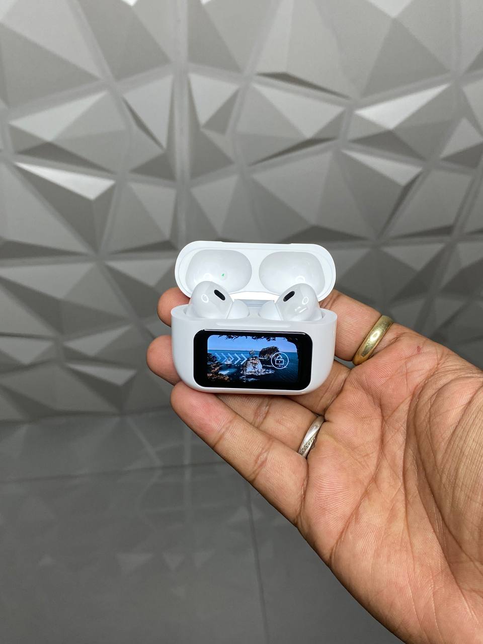 Smart Display Wireless Earbuds Case